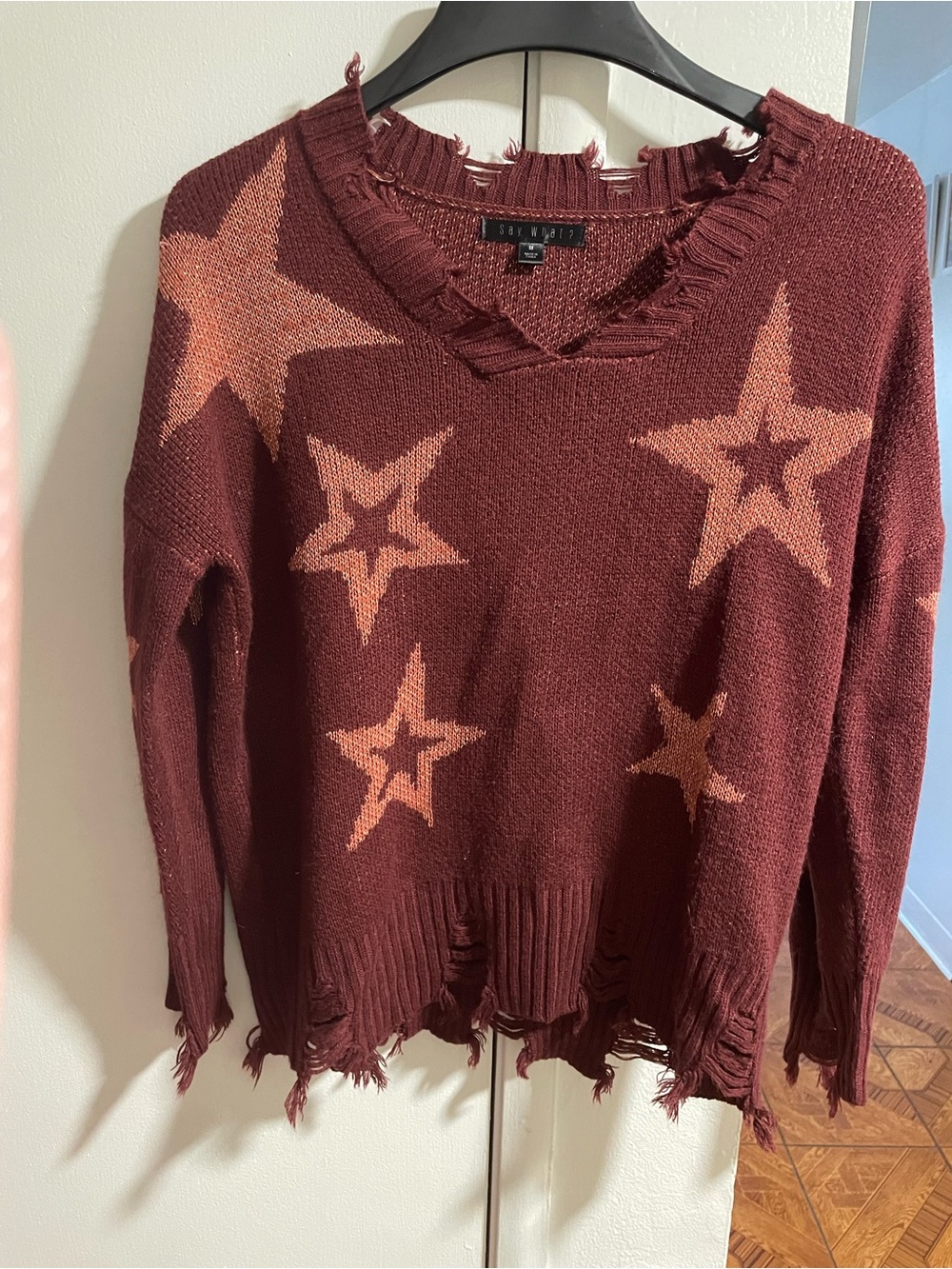 Sanctuary Burgundy Star Distressed V-Neck Sweater